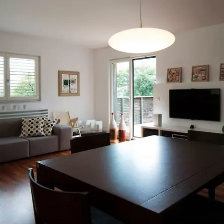 Sunny Apartment